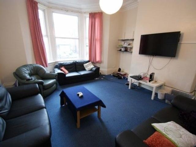 Room for rent in Headingley Hill, Headingley