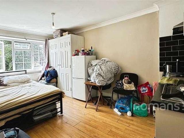 House for sale in Cargate, Aldershot