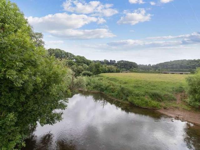 House for sale in Forthampton, Worcestershire