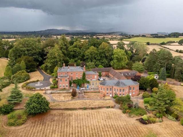Property for sale in Drayton, Rushock