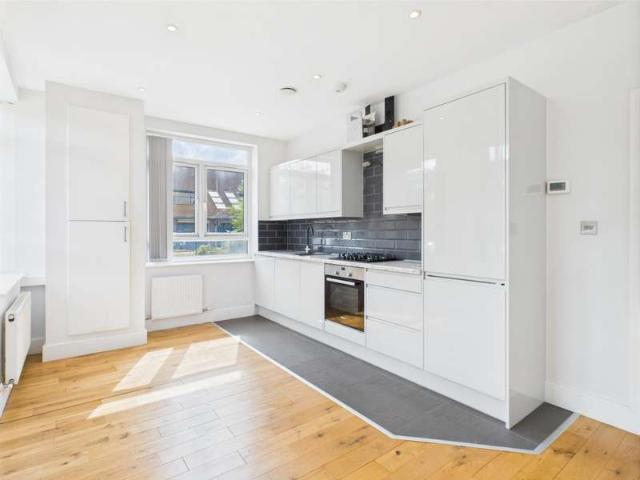 Apartment for rent in Priest Down, Hampshire