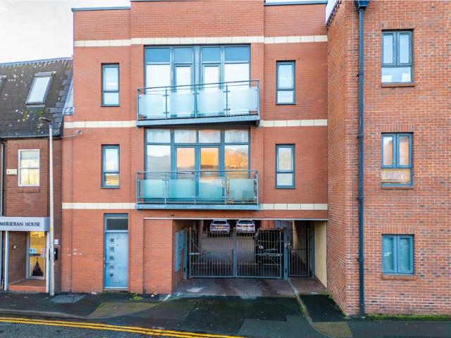 Flat for sale in Newtown, Two Mills