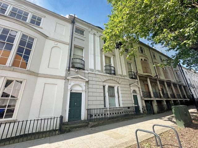 Flat for sale in Hyde Park, South Yorkshire