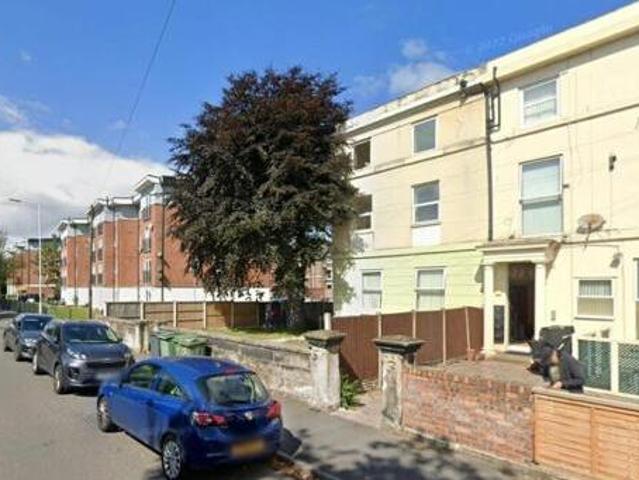 House for sale in Birkenhead, Liverpool City Region