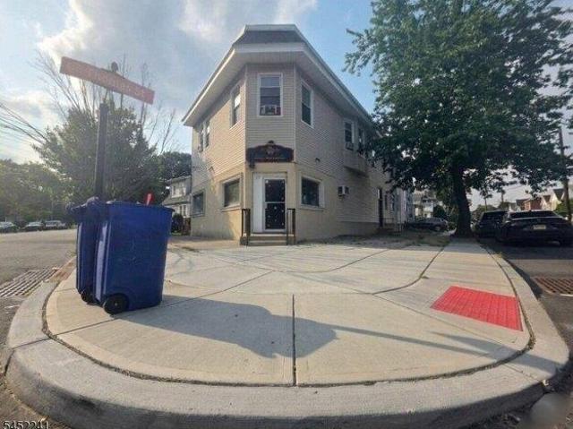 House for sale in Bloomfield, Essex County