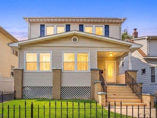 House for sale in Bloomfield, Essex County