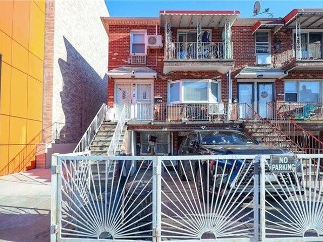 House for sale in Arverne, New York