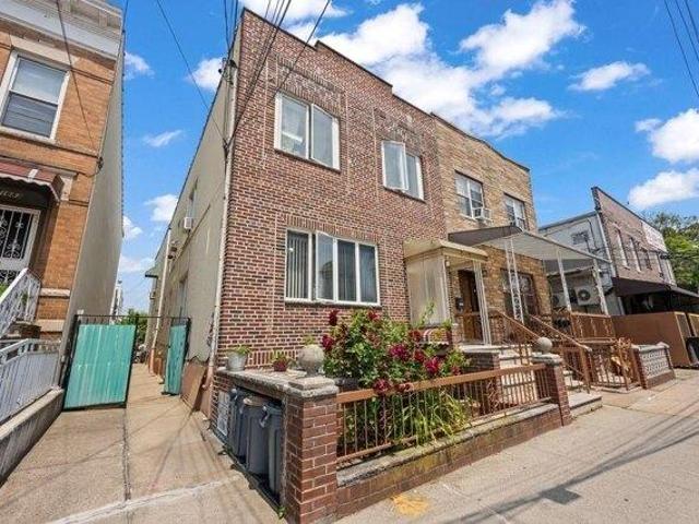 House for sale in Arverne, New York