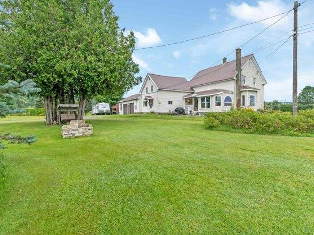 House for sale in Canaan, Vermont