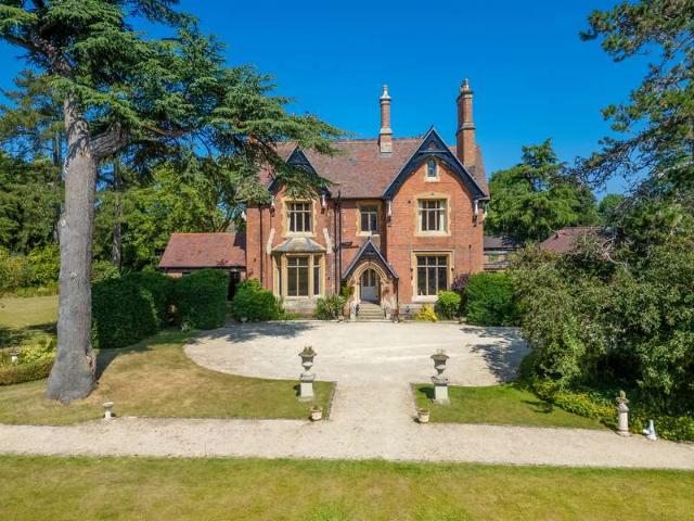 Farm for sale in Green Close, Warwickshire
