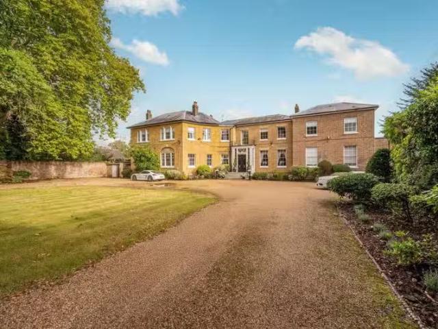 House for rent in Arkley, Greater London