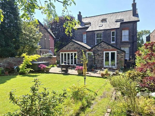 House for sale in Calderstones