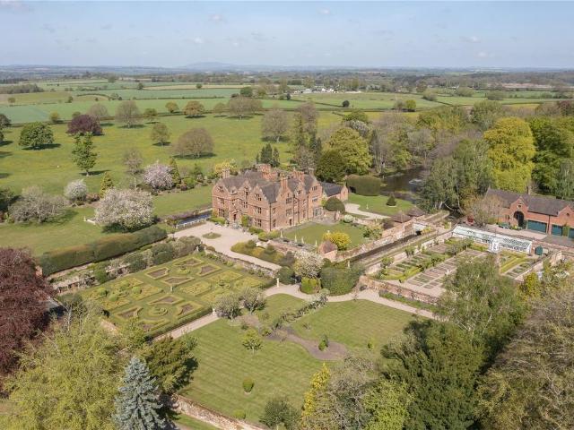 House for sale in Claverley, Shropshire