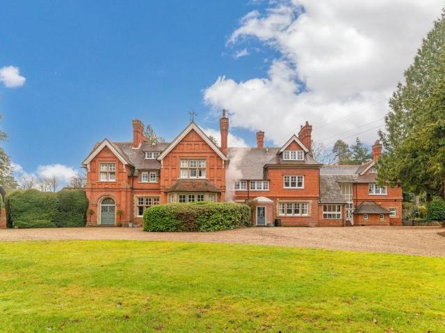 House for sale in Shiplake, Berrick Salome