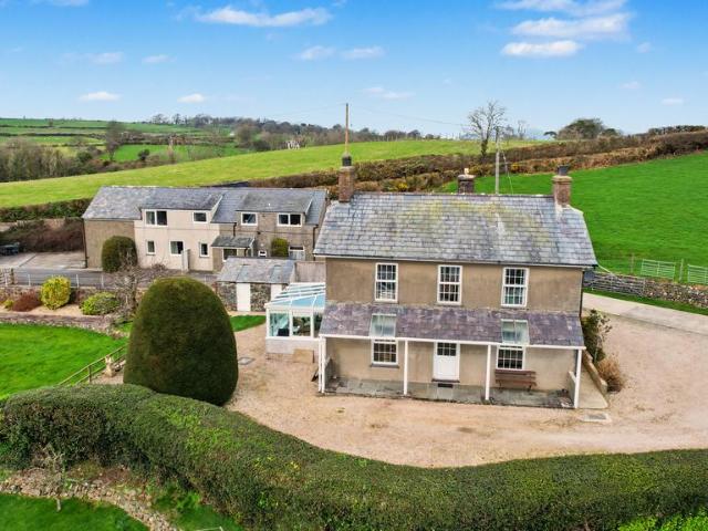 House for sale in Abererch, Wales