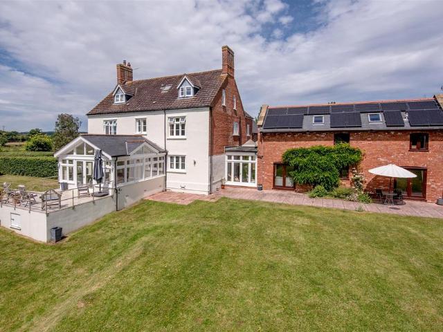 House for sale in Somerset