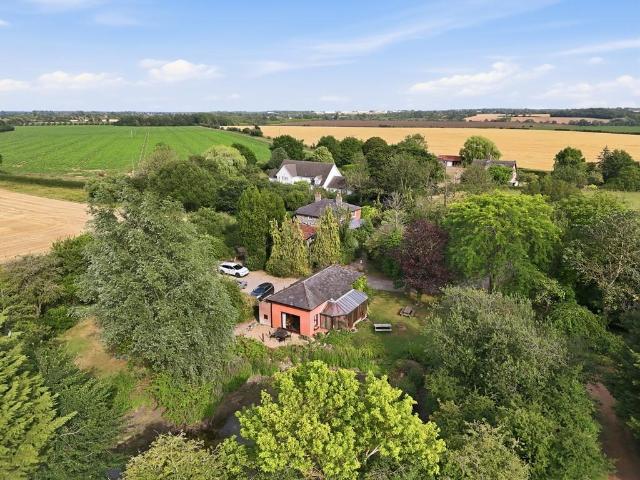 House for sale in Chelmondiston, Suffolk