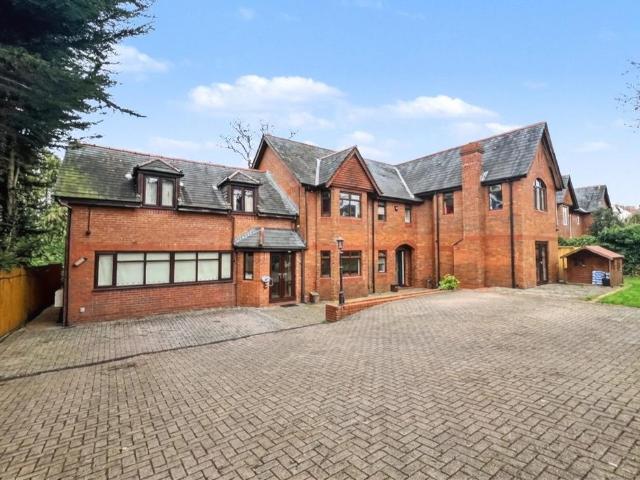 House for sale in Falcon Lodge, Wales