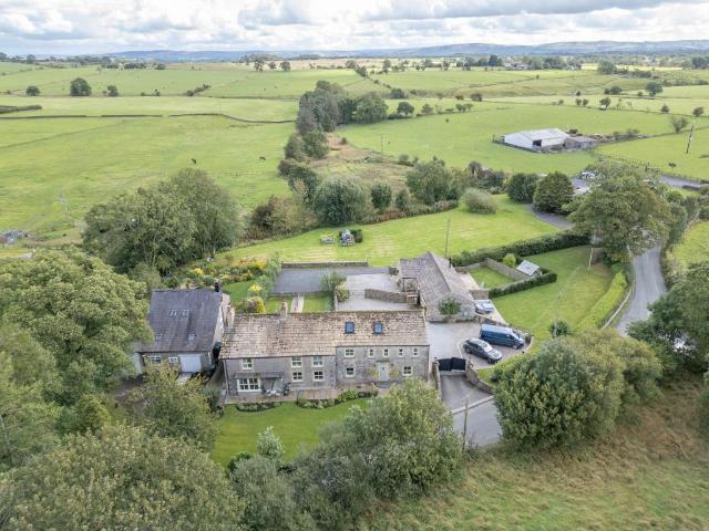 House for sale in Gisburn Forest, Paradise