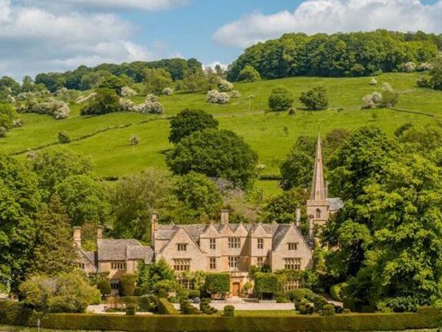 House for sale in Lyons, Greater London