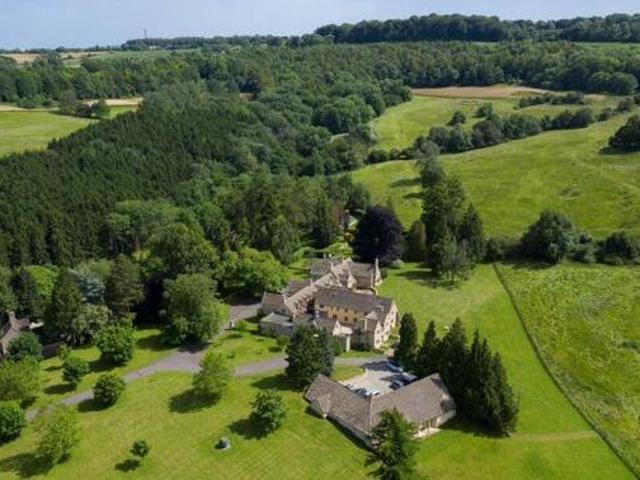 House for sale in Ewens Farm, Golden Valley