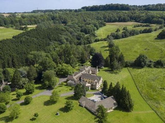 House for sale in Ewens Farm, Golden Valley