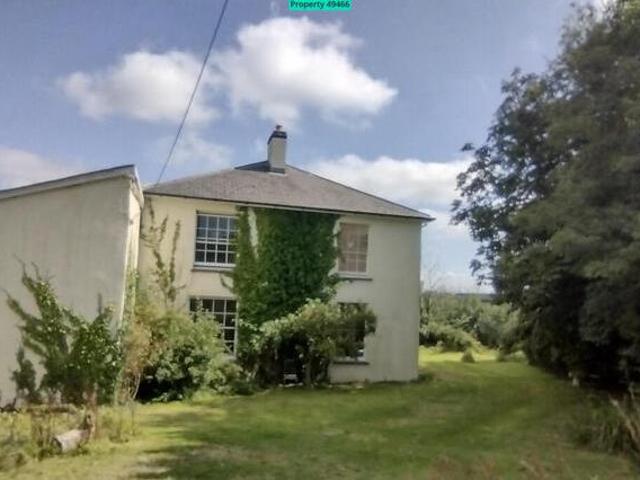 House for sale in Weir Quay, Devon