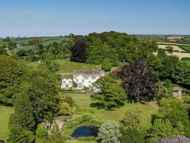 House for sale in Strode, Devon