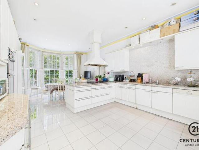 Farm for sale in Cat Hill