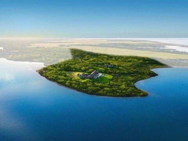 House for sale in Edgartown, Massachusetts