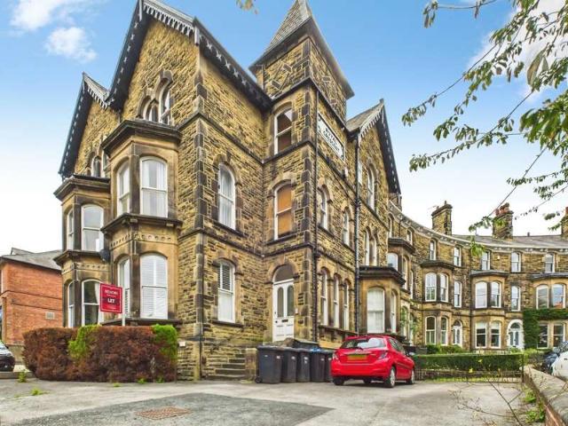 Flat for rent in Oatlands, Harrogate