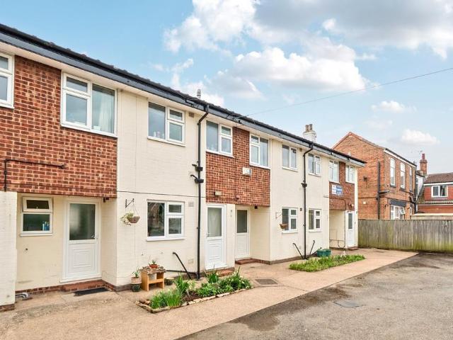 Flat for sale in Cottingham, East Riding Of Yorkshire