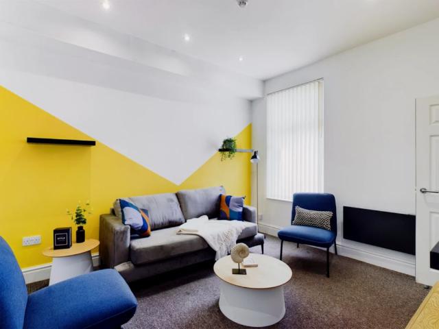 Room for rent in Chorlton-on-Medlock, Georgia