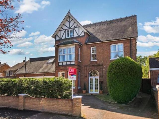 House for sale in Greater London