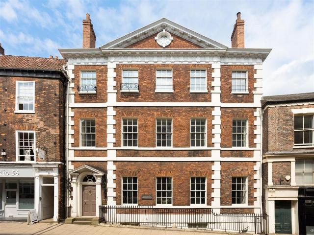 House for sale in High Field, York