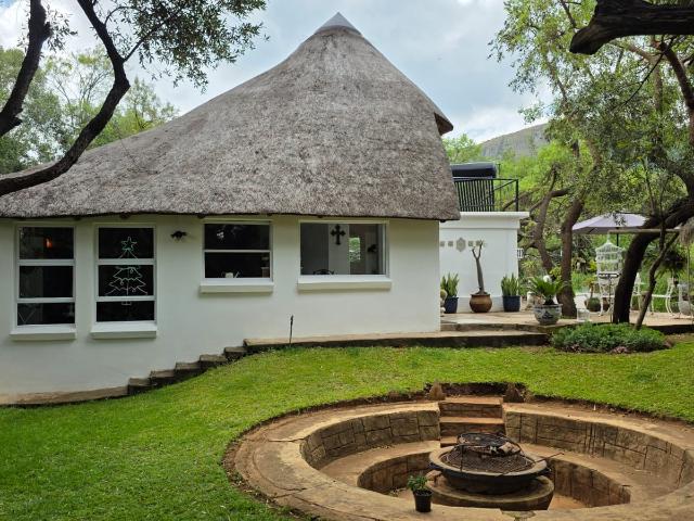 House for sale in Hartbeespoort Dam Nature Reserve, North West