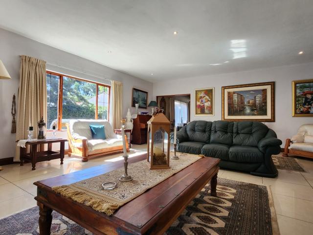 House for sale in Waterkloof, Gauteng