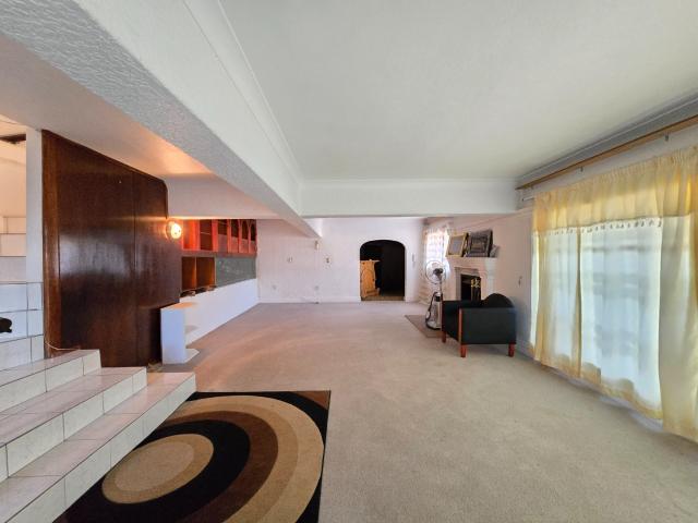 House for sale in Oakdene, Vosloorus