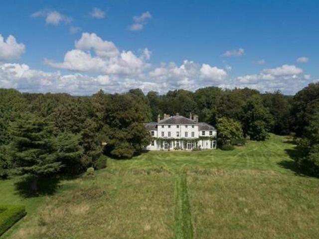 House for sale in Barton Stacey, Hampshire