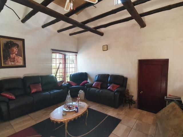House for sale in Waterkloof, Gauteng