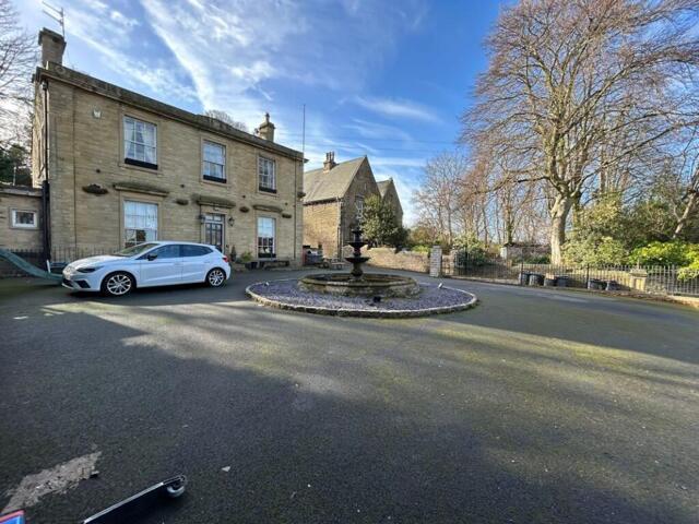 House for sale in Armitage Bridge, West Yorkshire