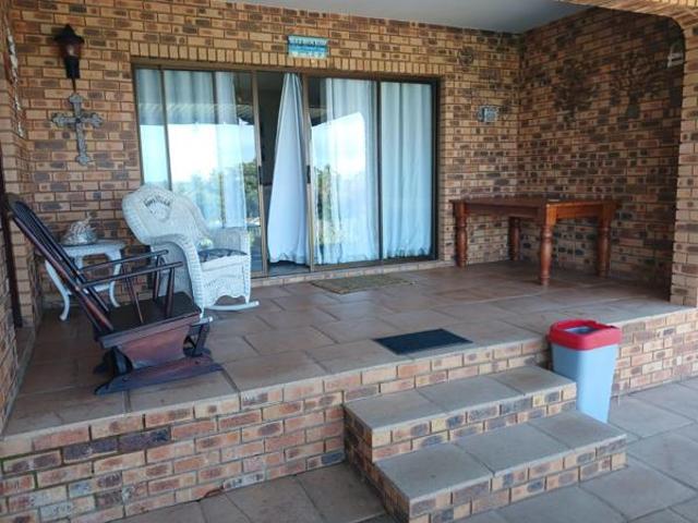 House for sale in Ugu District Municipality, Kwazulu-natal