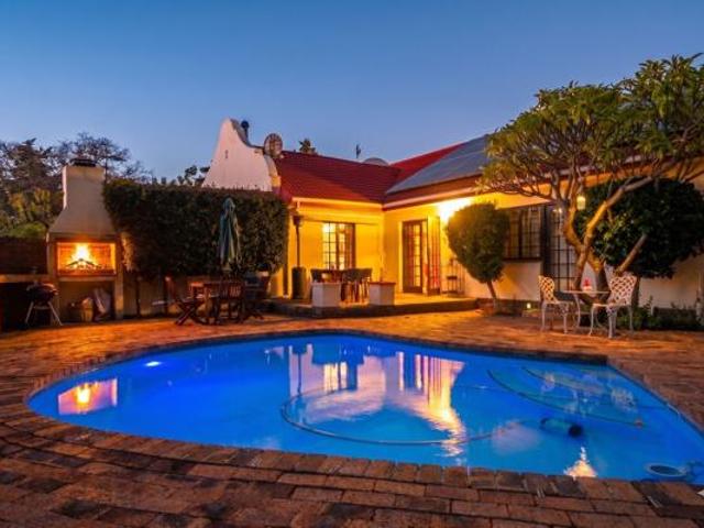 House for sale in Cape Town, Western Cape