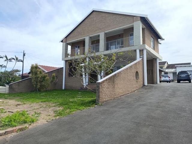 House for sale in Scottburgh, uMdoni Local Municipality