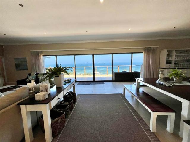 House for sale in Ugu District Municipality, Kwazulu-natal