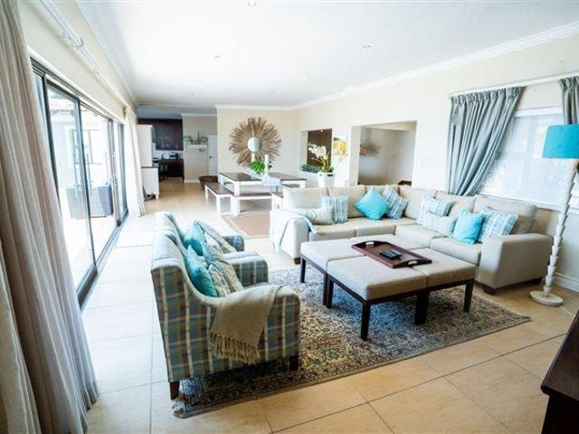 House for sale in Ugu District Municipality, Kwazulu-natal