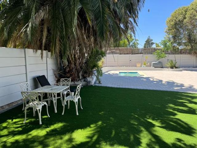 House for sale in Cape Town, Western Cape