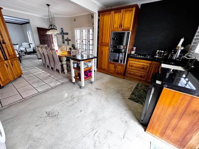 House for sale in Richards Bay, uMhlathuze Local Municipality