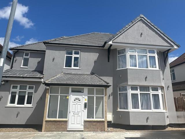 House for sale in Lane, Greater London