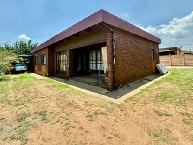 House for sale in Vanderbijlpark, Emfuleni Local Municipality